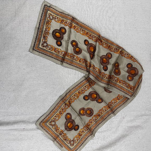 Vintage First Issue Gold Medallion silk oblong scarf - Picture 2 of 11